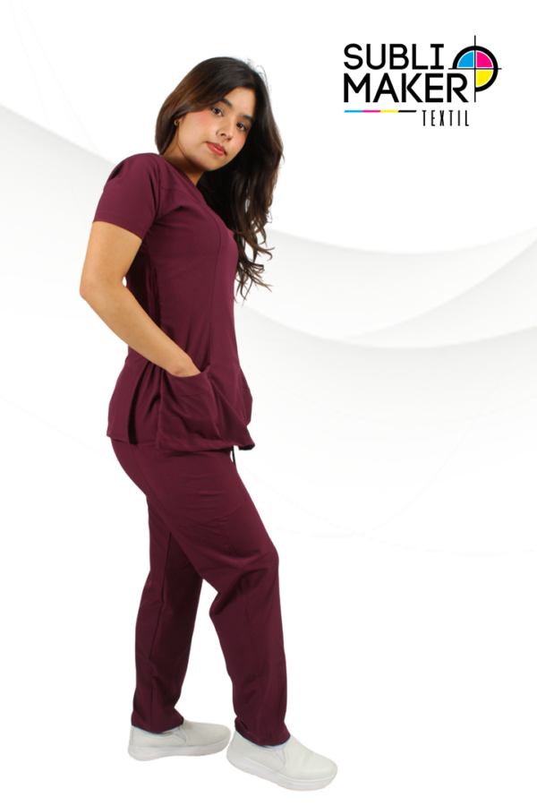 Pijama Quirúrgica de Mujer Performance Antibacterial - Image 2
